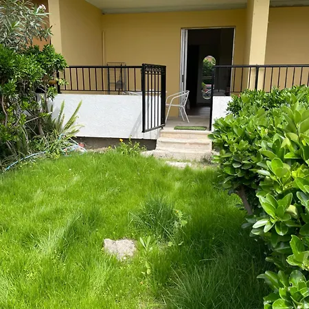 Nafsika's 1 Apartmán Kanoni (Corfu)